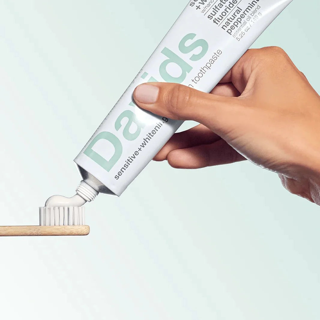 Davids Hydroxi™ sensitive+whitening nano hydroxyapatite premium toothpaste / peppermint