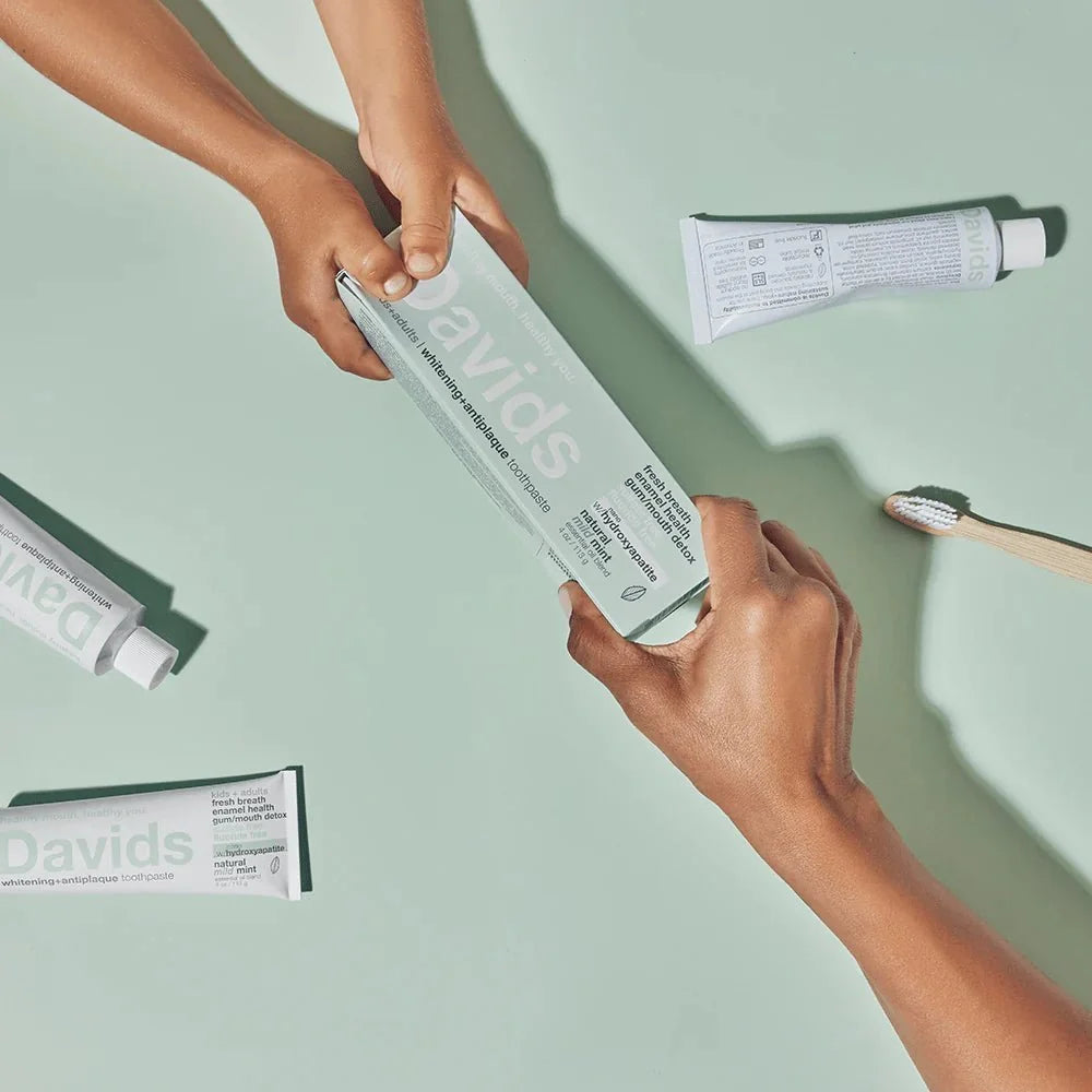 Davids Hydroxi™ whitening + enamel health. nano-hydroxyapatite toothpaste. kids+ adults / mild mint